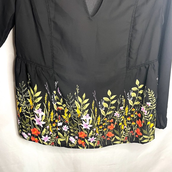 Women's Old Navy Black Floral V-Neck Long Sleeve Blouse, Size XS, EUC - Picture 4 of 5